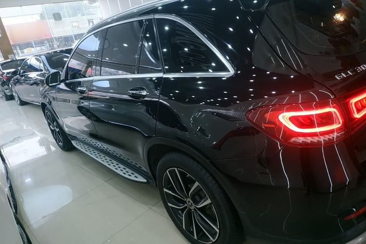 Used Mercedes-Benz GLC 2021 GLC 300 L 4MATIC Dynamic Model
