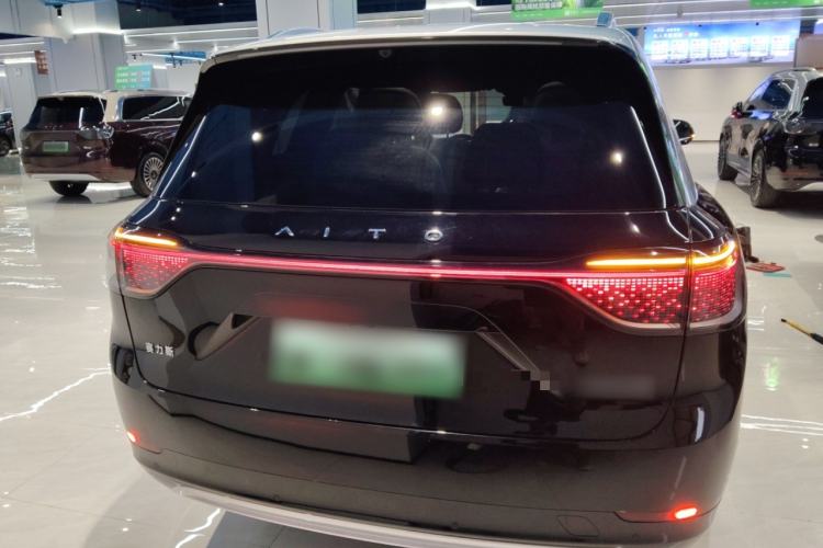 Used Hima AITO M9 2024 All-Electric Ultra Version 100 kWh 6-Seater Model
