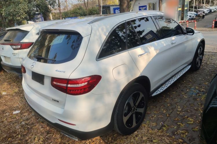 Used Mercedes-Benz GLC 2018 Facelift GLC 260 4MATIC Luxury Edition
