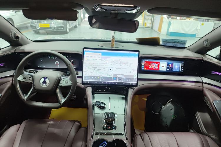 Used Denza Z9GT 2024 630 All-Wheel Drive Pro Version
