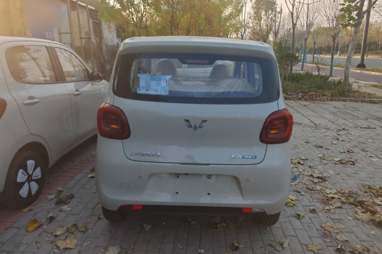 Used Wuling Hongguang MINIEV 2025 Four-Door Version Advanced Edition
