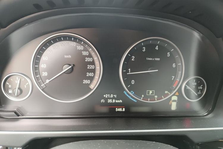 Used BMW X5 2015 xDrive28i
