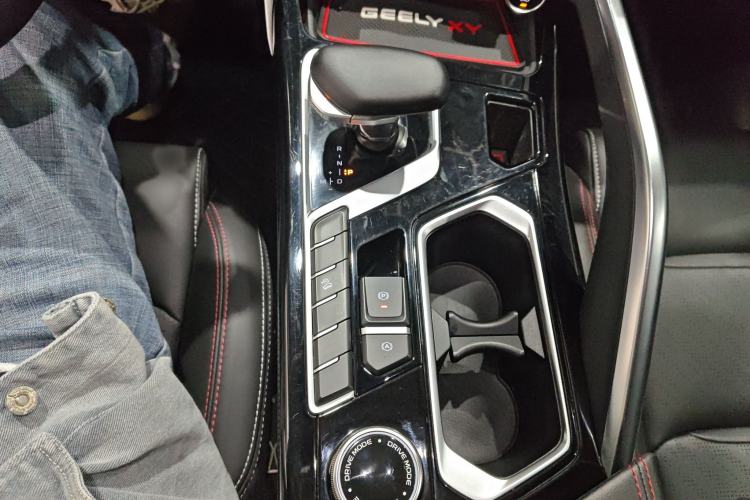 Used Geely Auto Monjaro S 2021 2.0TD DCT Two-Wheel Drive Lightning Edition
