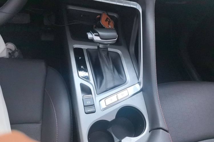 Used Changan CS35PLUS 2021 Revised Version Blue Whale NE 1.4T DCT Luxury Edition
