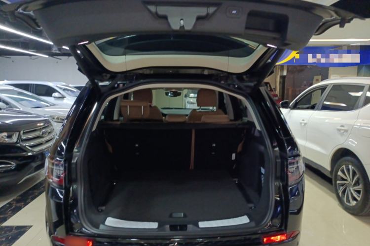 Used Land Rover Discovery Sport 2024 Performance Tech Edition
