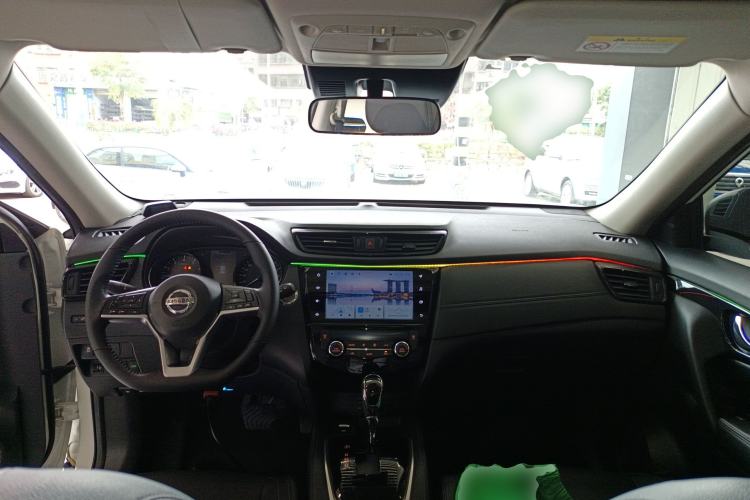 Used Nissan X-Trail 2023 Classic 2.0L Two-Wheel Drive Smart Connect Premium Edition
