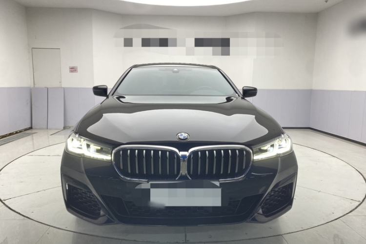 Used BMW 5 Series 2023 Restyled 530Li Leading Edition M Sport Package
