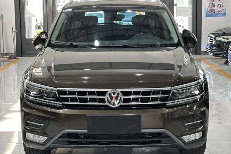 Used Volkswagen Tiguan L 2018 380TSI Automatic All-Wheel Drive Luxury Edition
