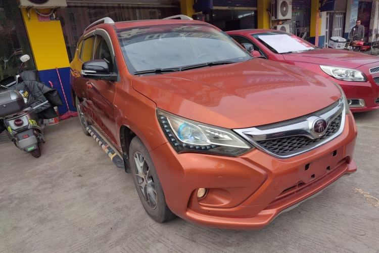 Used BYD Song 2017 Gaishi Upgrade Edition 1.5TI Manual Elite Model

