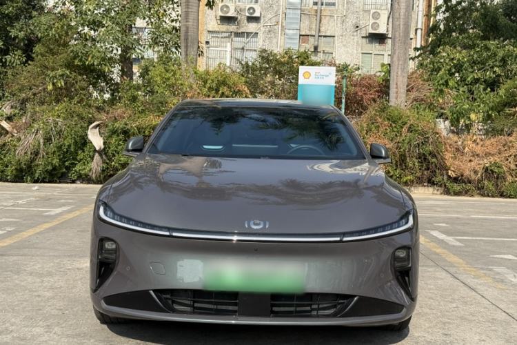 Used  A07 2024 All-Electric "True Fragrance" Edition 710 Flagship Model
