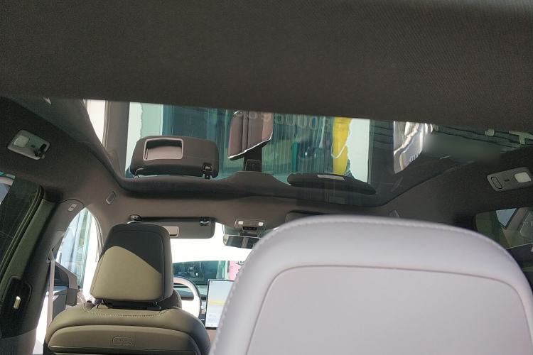 Used ONVO L60 2024 60 kWh Rear-Drive Version
