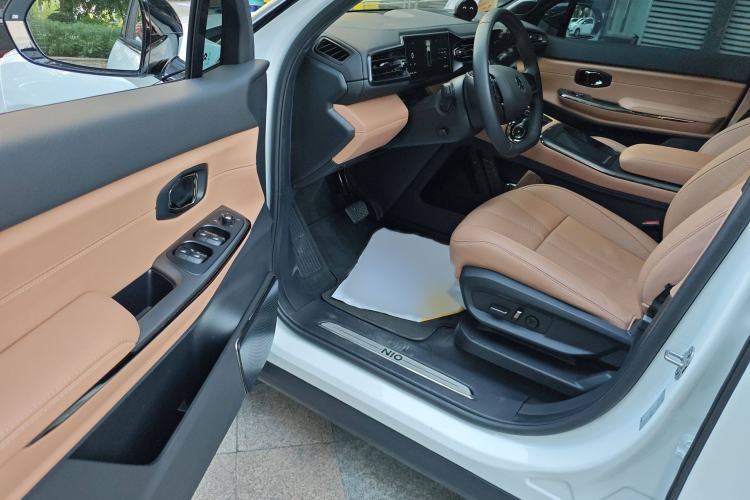 Used Nio ES8 2020 415 km Range 6-Seater Version
