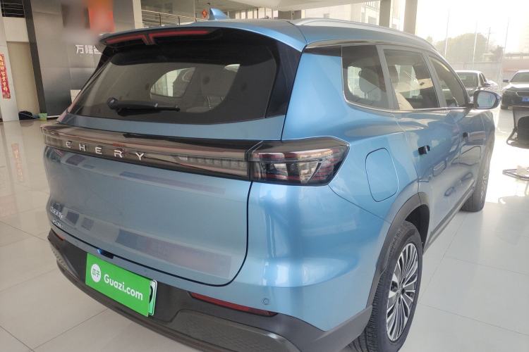 Used Chery Tiggo 8 PLUS C-DM 2025 1.5T 116 km Prestige Version 5 Seats
