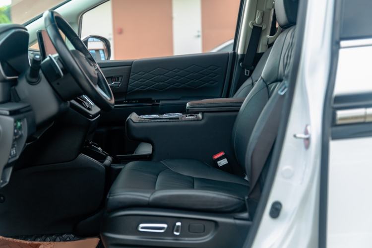 Used Honda Elysion 2022 2.0L eHEV Luxury First Edition