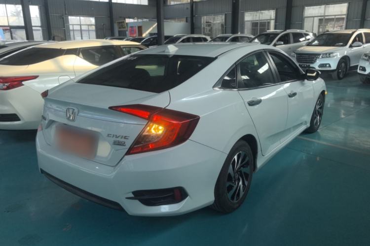 Used Honda Civic 2016 220TURBO CVT Luxury Edition

