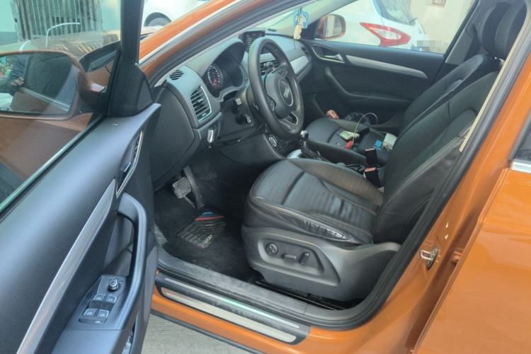 Used Audi Q3 2015 35 TFSI Comfort Model
