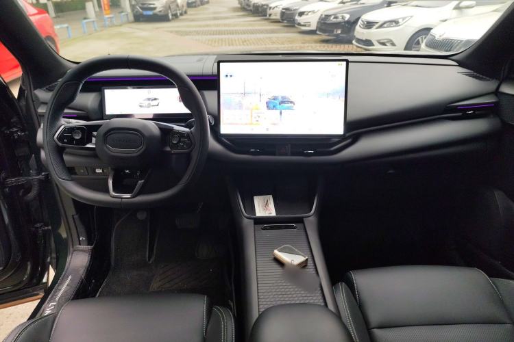 Used Lynk & Co 06 EM-P 2023 EM-P 126 Long-Range Halo
