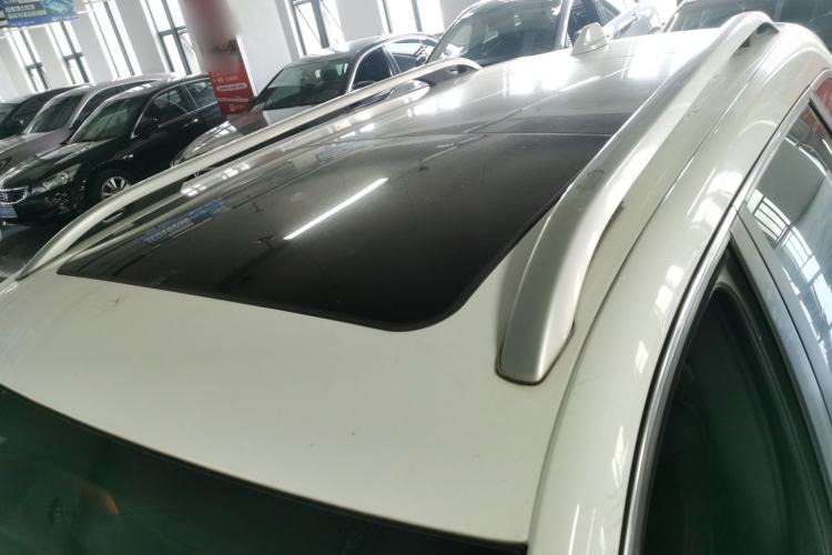 Used  Cherokee 2019 2.0T Two-Wheel Drive Smart Enjoyment Version China VI
