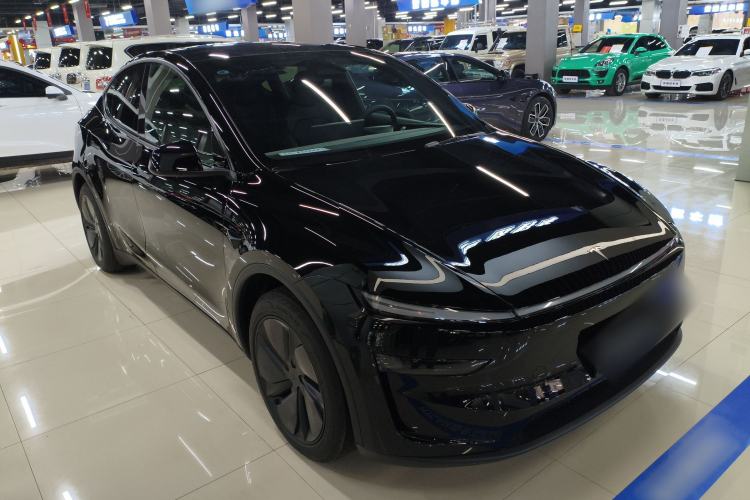 Used Tesla Model Y 2026 Rear-Drive Model