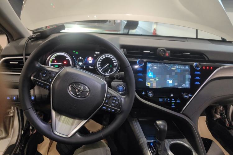 Used Toyota Camry 2019 Dual-Engine 2.5 HG Luxury Edition China VI Standard