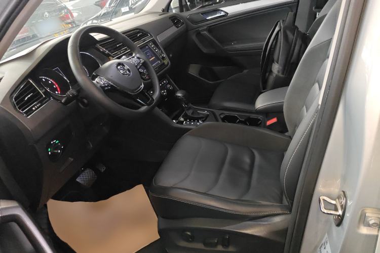 Used Volkswagen Tiguan L 2018 380TSI Automatic All-Wheel Drive Luxury Edition