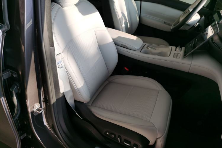 Used Nio ES6 2023 75 kWh
