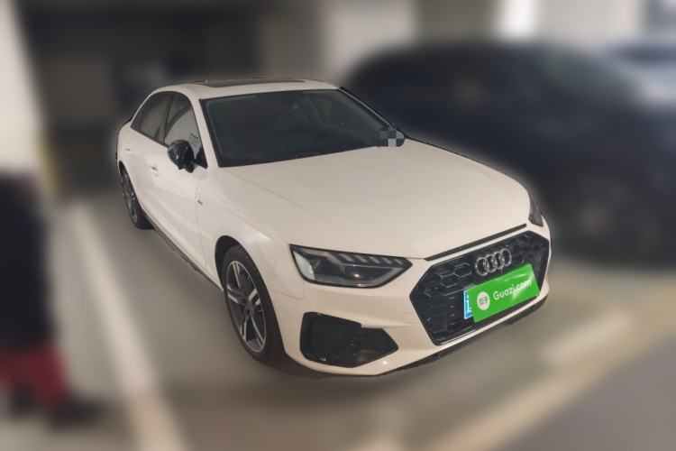 Used Audi A4L 2022 40 TFSI Luxury Dynamic Model