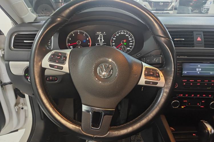 Used Volkswagen Sagitar 2014 1.4TSI Automatic Luxury Model