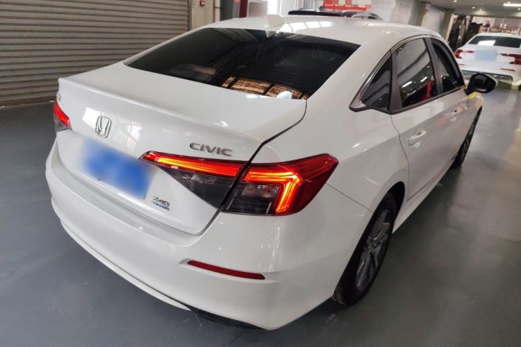 Used Honda Civic 2023 240TURBO CVT Dynamic · Center Stage Special Edition