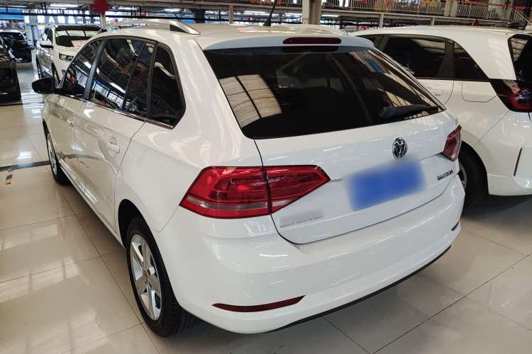 Used Volkswagen Santana 2015 Haval H6 1.6L Automatic Luxury Model
