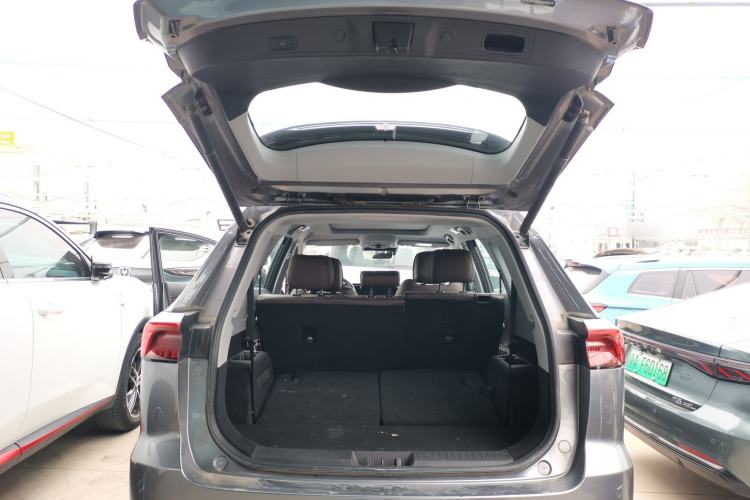 Used Chery Tiggo 8 PRO 2024 Champion Edition 290T Two-Wheel Drive Peak Version 7 Seats