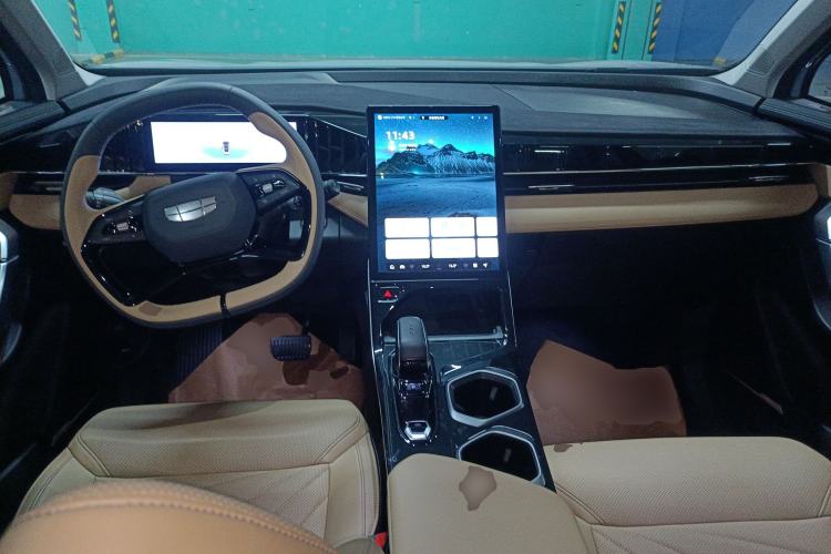 Used Geely Auto FX11 2023 1.5TD DCT Prestige Edition
