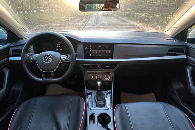 Used Volkswagen Lavida 2022 1.5L Automatic Fashion Edition
