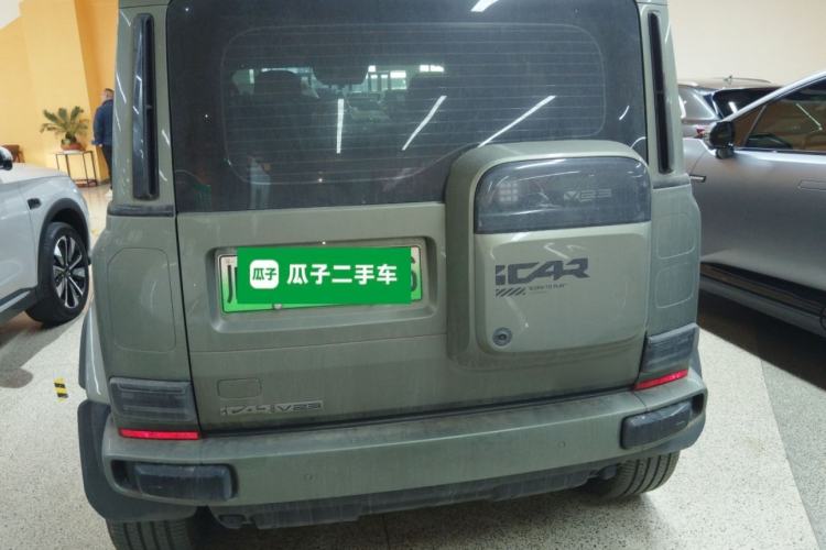 Used  V23 2025 401 Two-Wheel Drive Advanced Edition