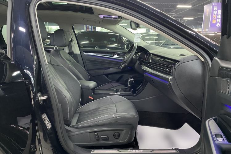 Used Volkswagen Passat 2023 Restyled 330TSI Starry Luxury Edition
