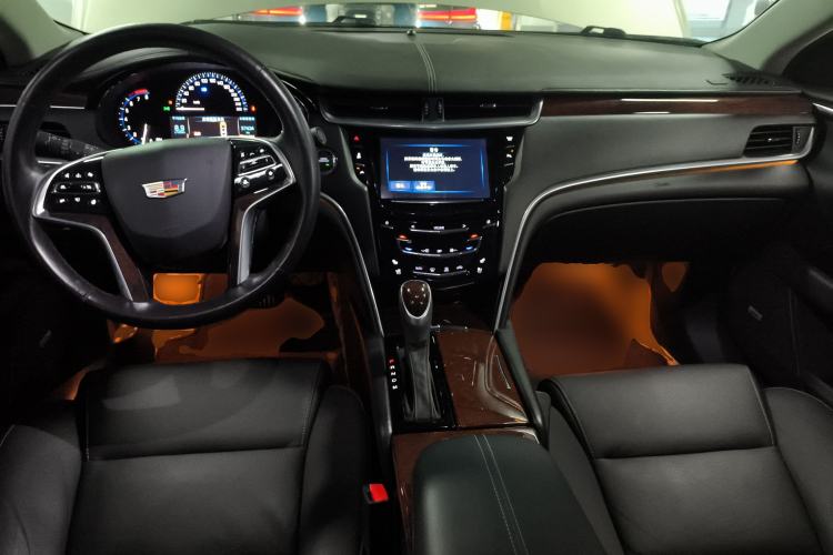 Used Cadillac XTS 2016 28T Luxury Version
