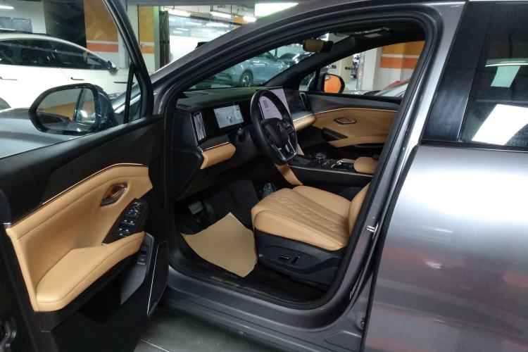 Used BYD Song L DM-i 2024 160 km Excellence Version
