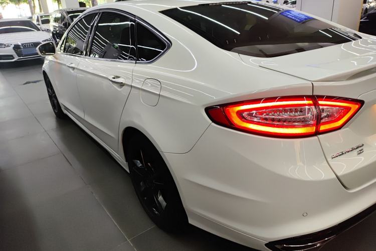 Used Ford Mondeo 2013 2.0L GTDi240 Luxury Sport Model
