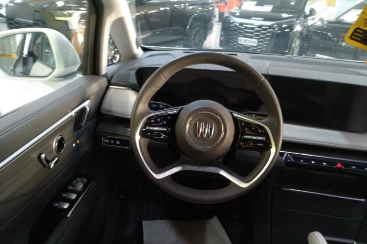 Used Buick GL8 2025 Lu Zun Deluxe Edition