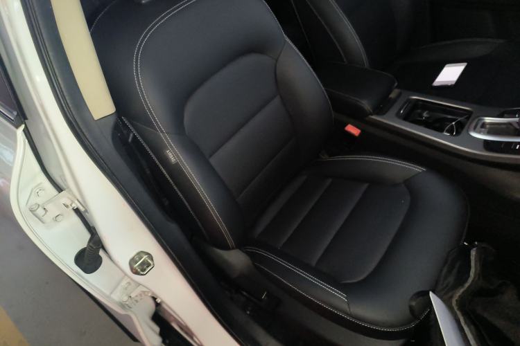 Used Geely Auto Emgrand GS 2017 Sport Edition 1.3T Automatic Smart Connectivity Model
