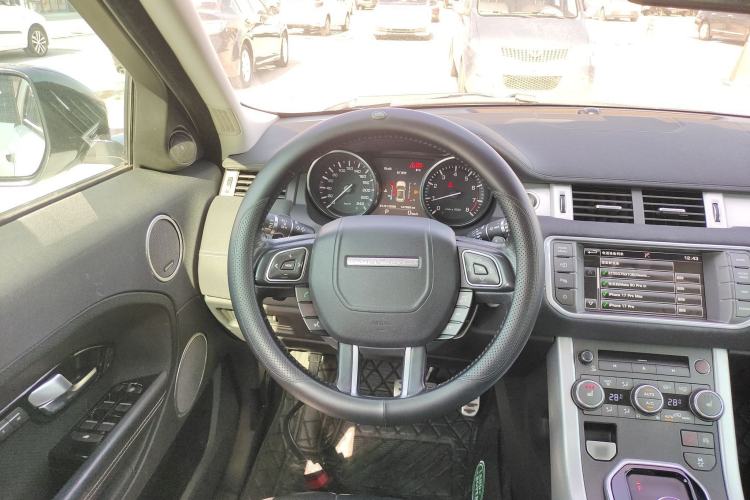 Used Land Rover Range Rover Evoque 2015 2.0T 5-Door Ignite Edition
