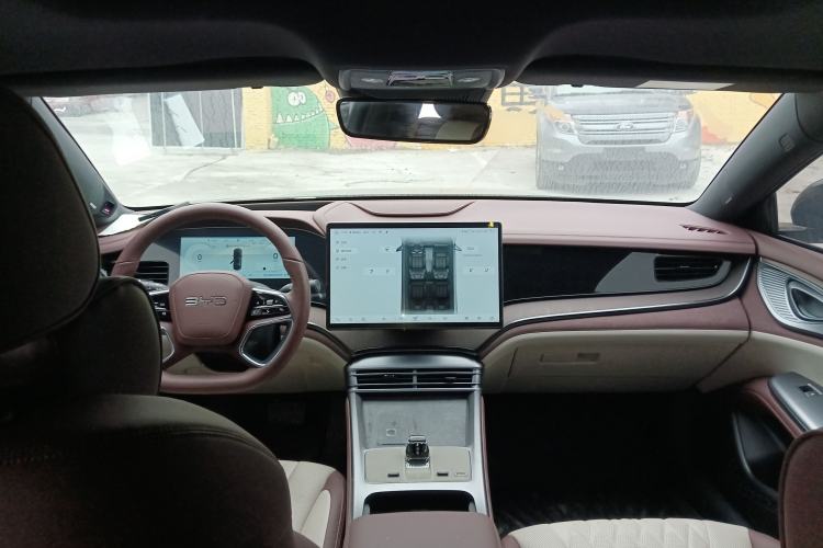 Used BYD Seal 2023 DM-i 1.5T 121km Flagship Model