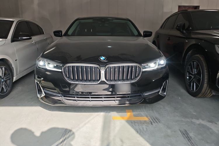 Used BMW 5 Series 2022 Second Facelift 530Li Leading Edition Luxury Package
