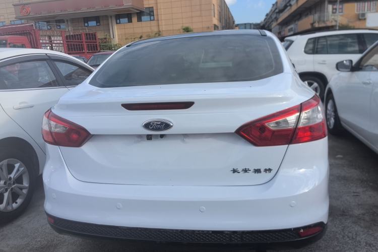 Used Ford Focus 2012 Sedan 1.6L Automatic Comfort Model
