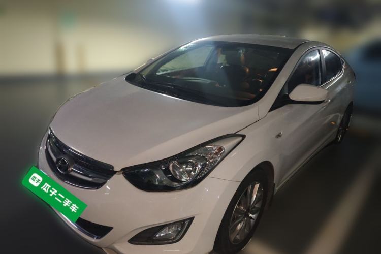 Used Hyundai Elantra 2015 1.6L Automatic Fashion Model
