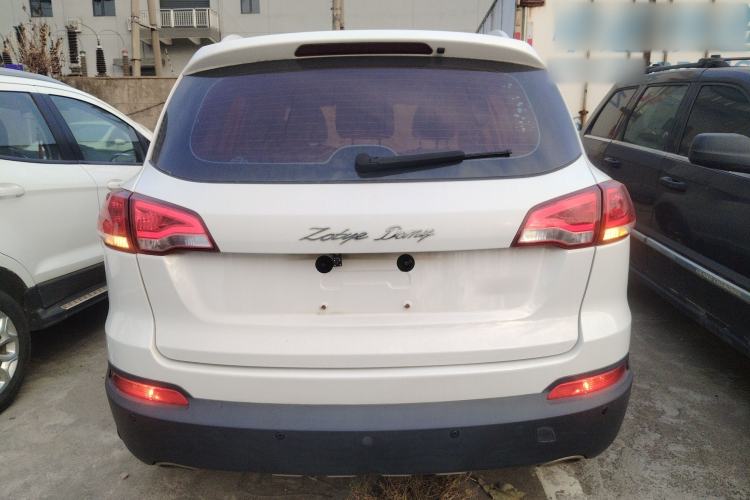 Used Zotye Domy X5 2017 Value Edition 1.6L Manual Fashion Model
