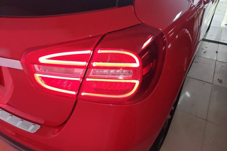 Used Mercedes-Benz GLA 2016 GLA 220 4MATIC Fashion Edition
