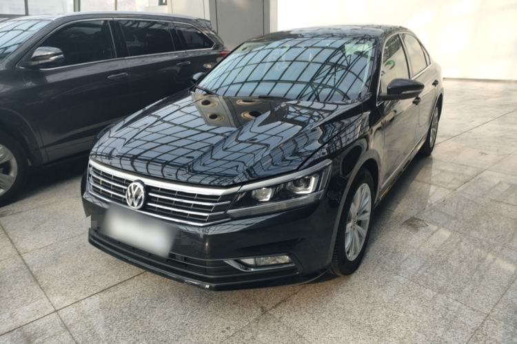 Used Volkswagen Passat 2017 330TSI DSG Luxury Edition
