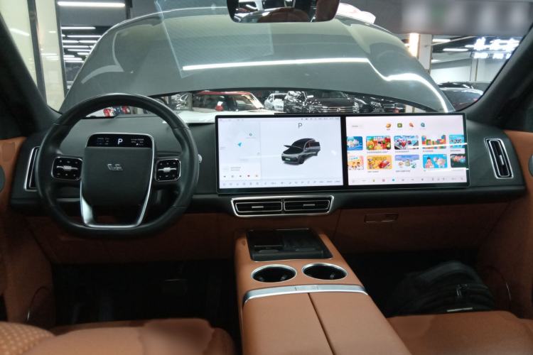 Used Li Auto L8 2023 Pro Model
