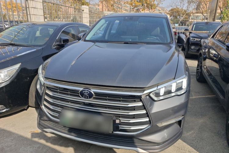 Used BYD Song Pro New Energy 2019 DM 1.5T Four-Wheel Drive Performance Edition Deluxe Model
